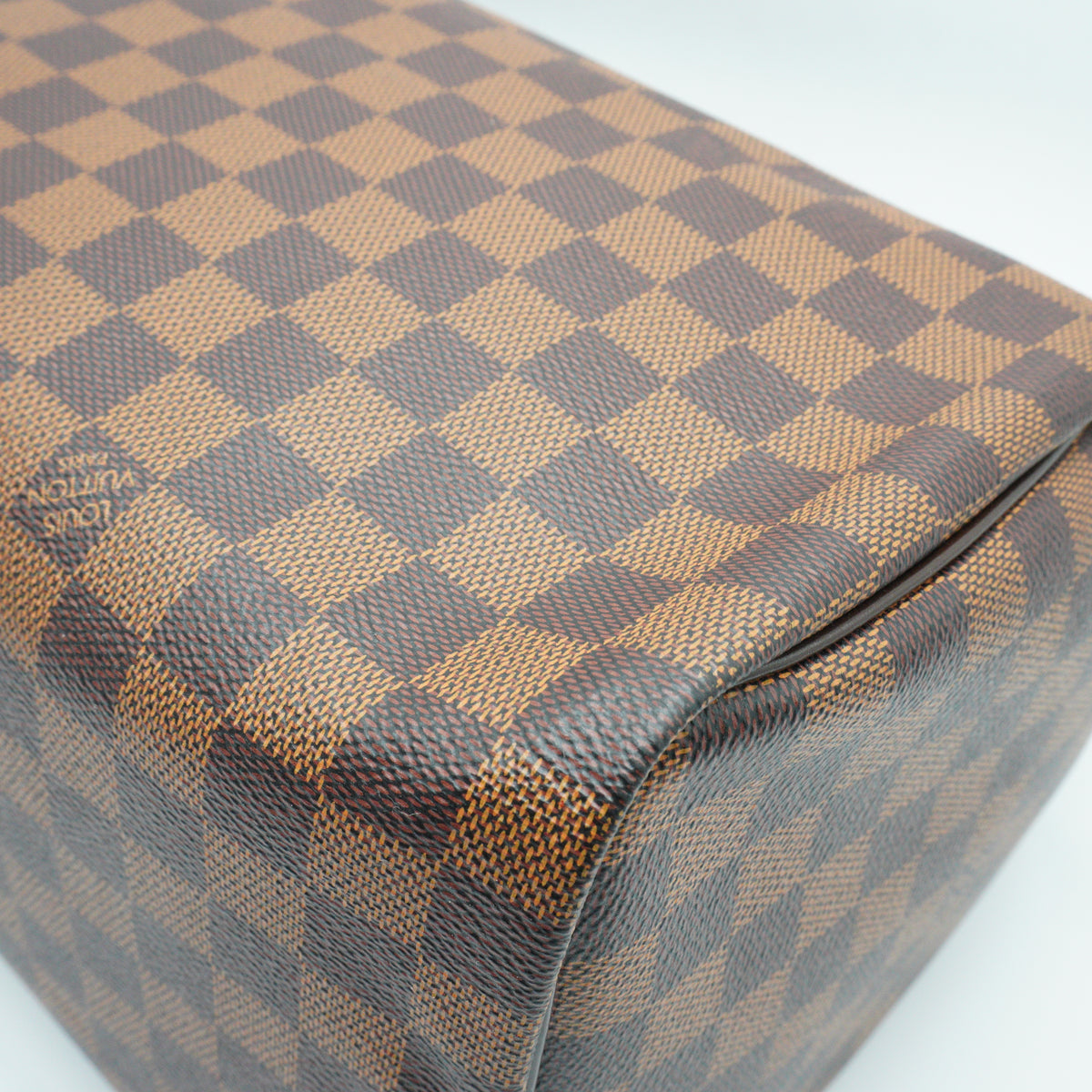 Louis Vuitton	Speedy Damier Ebene Medium GHW