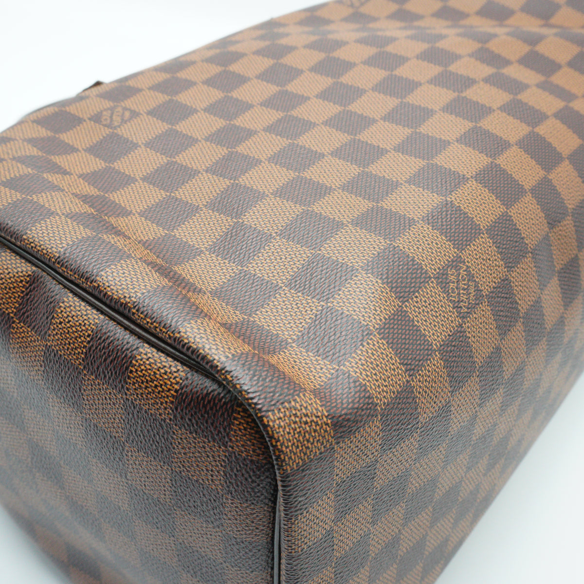Louis Vuitton	Speedy Damier Ebene Medium GHW