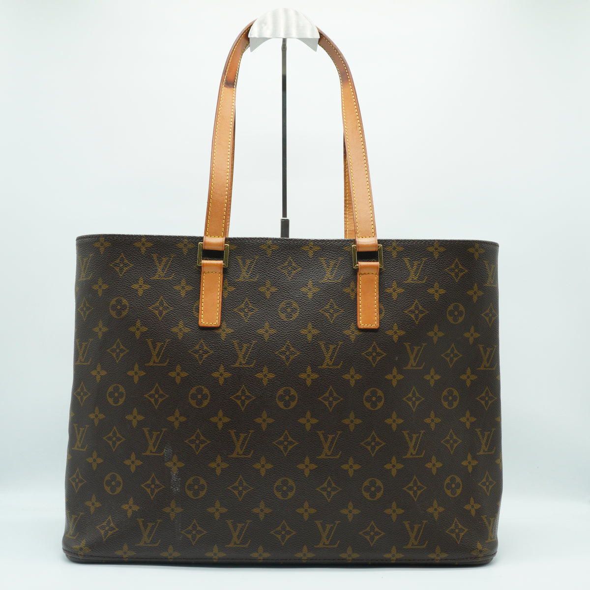 Louis Vuitton	Monogram Canvas Luco Tote Bag Large GHW