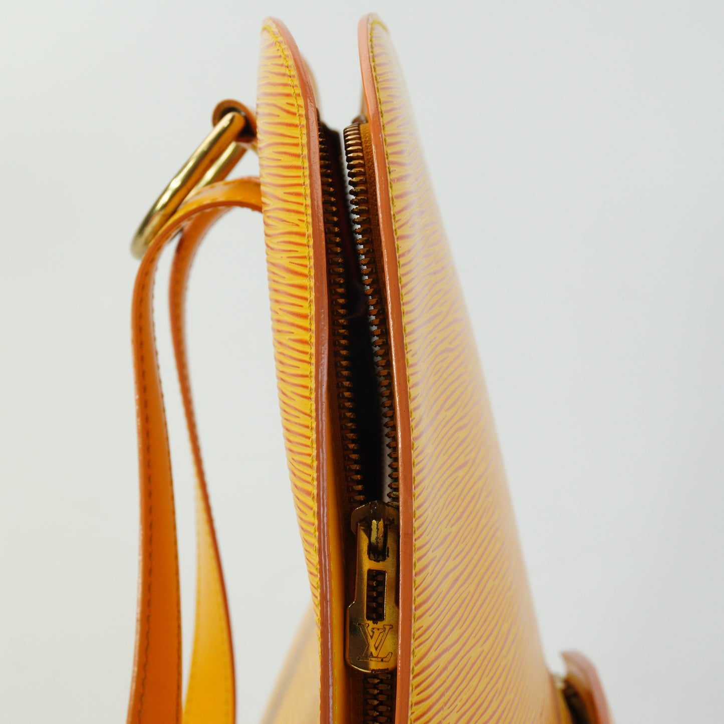 Louis Vuitton	Epi Yellow Backpack GHW Medium