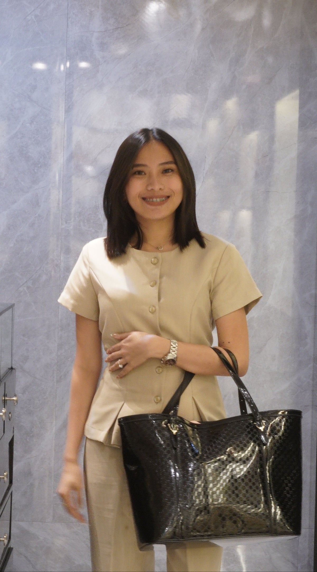 Gucci	Microguccissima Patent Nice Tote Black Large GHW