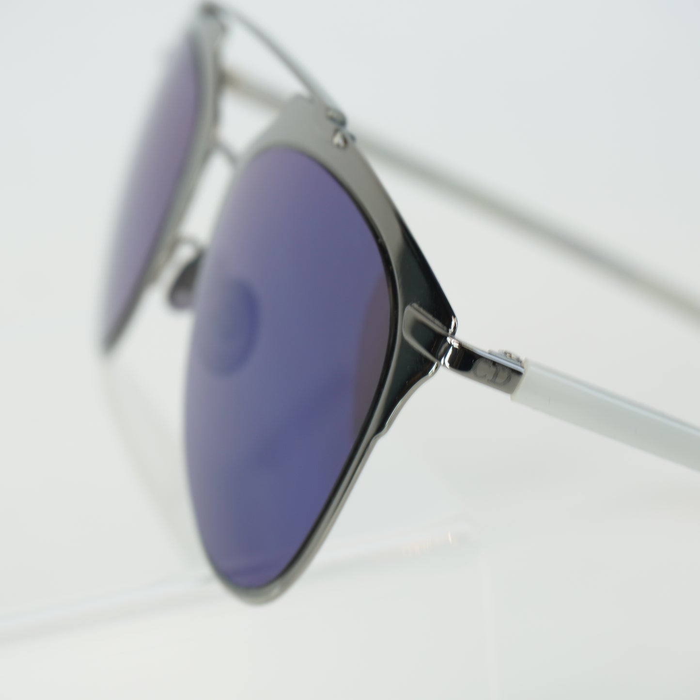 Dior	Dior Reflected