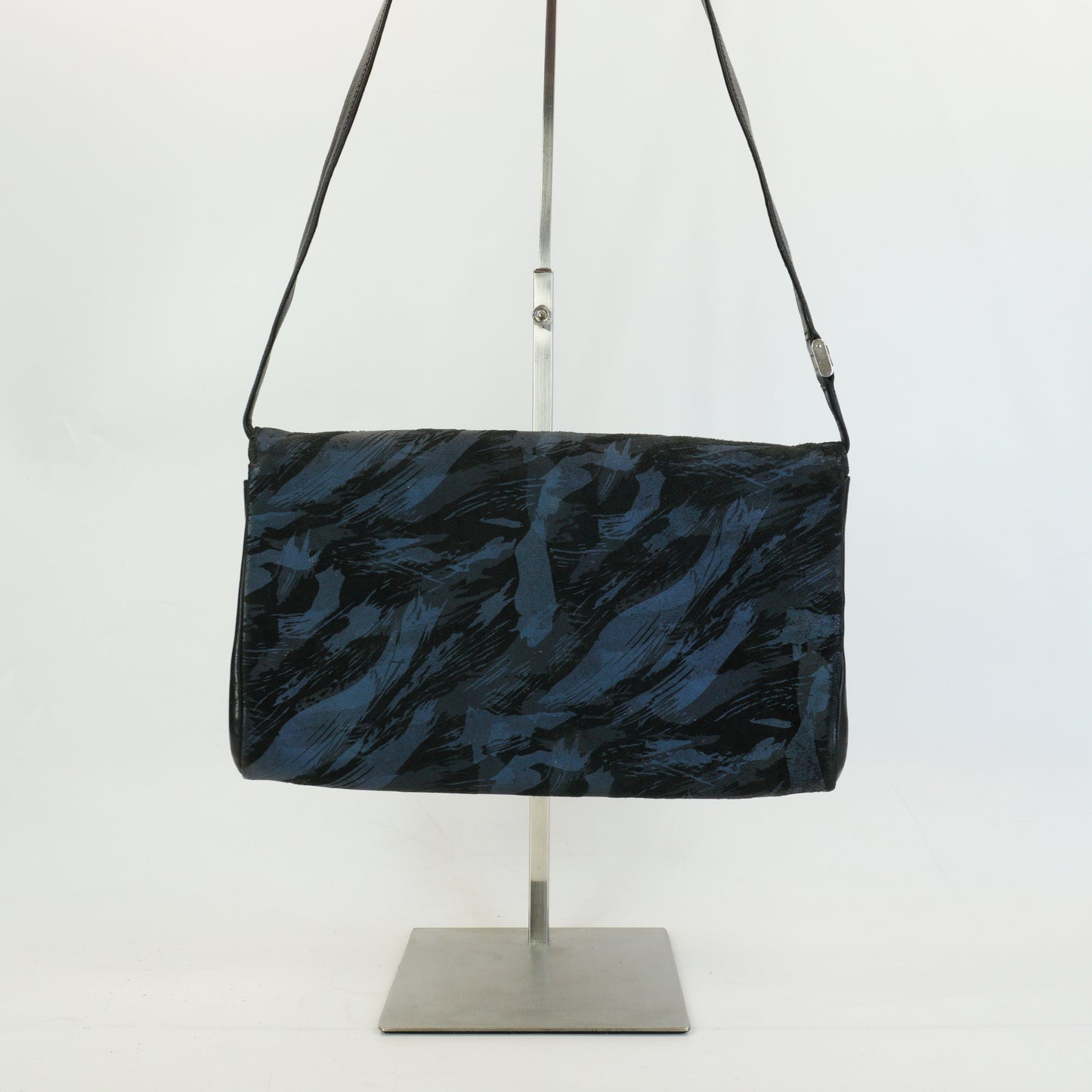 Gucci Brushtroke Clutch Medium Blue/Black SHW