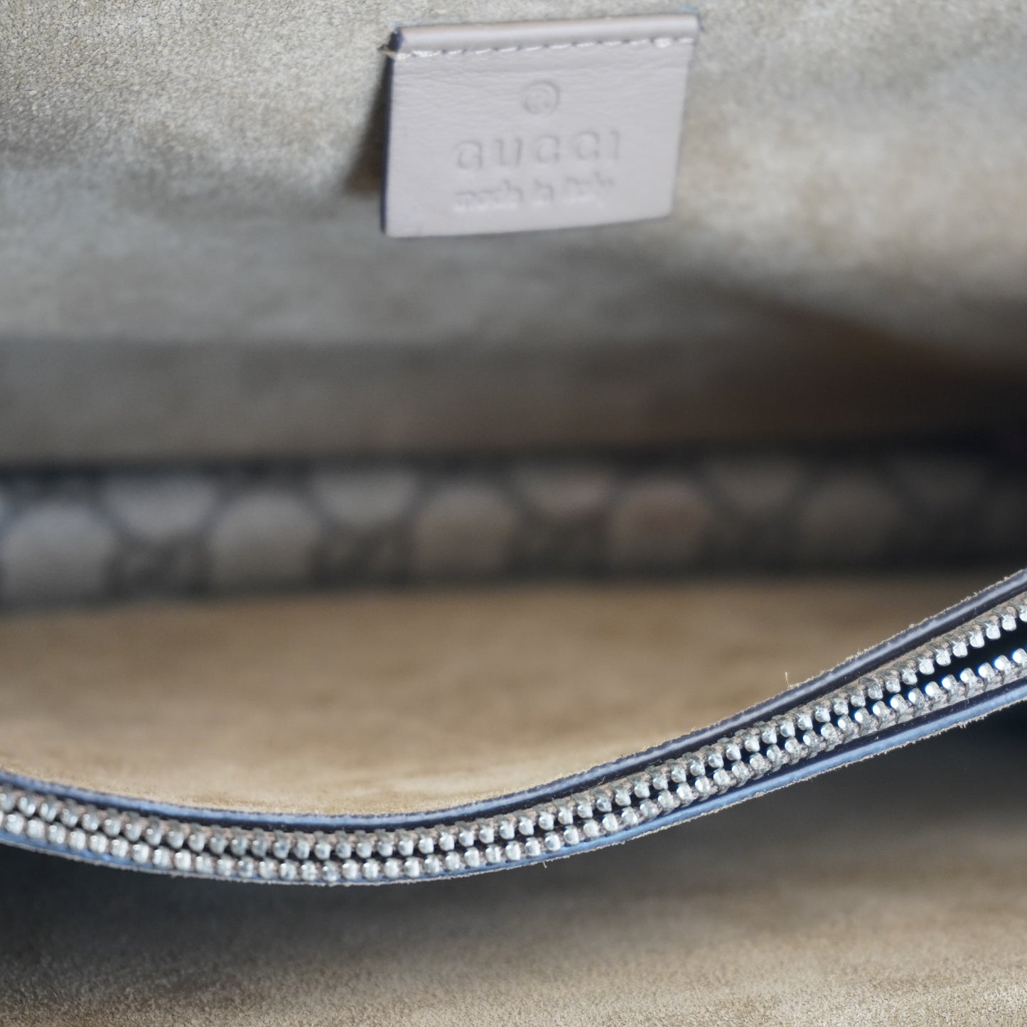 Gucci Dionysus GG Supreme Medium Shoulder Bag