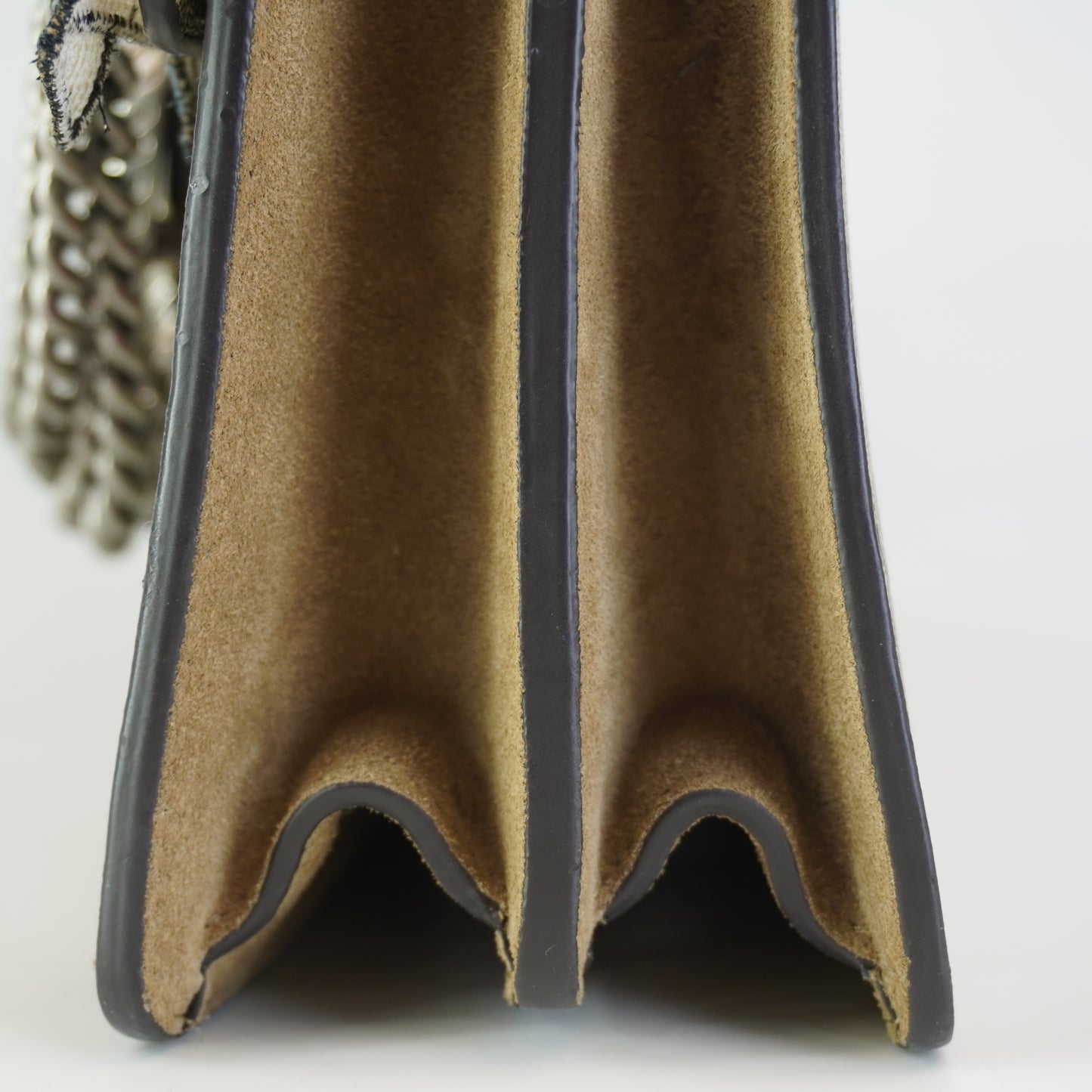Gucci Dionysus GG Supreme Medium Shoulder Bag