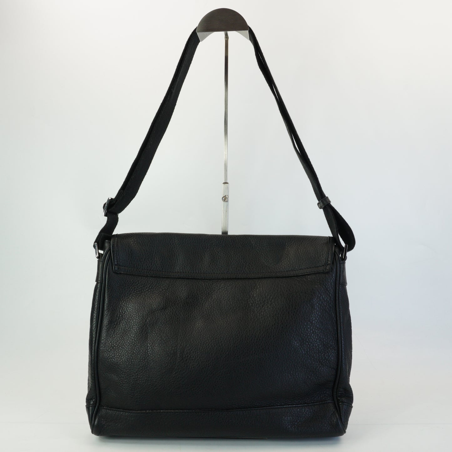 Burberry	Blue Label Messengr Bag Black Large SHW