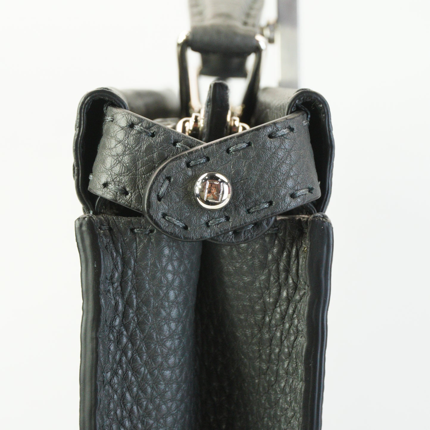 Fendi Peekabo gray Medium SHW