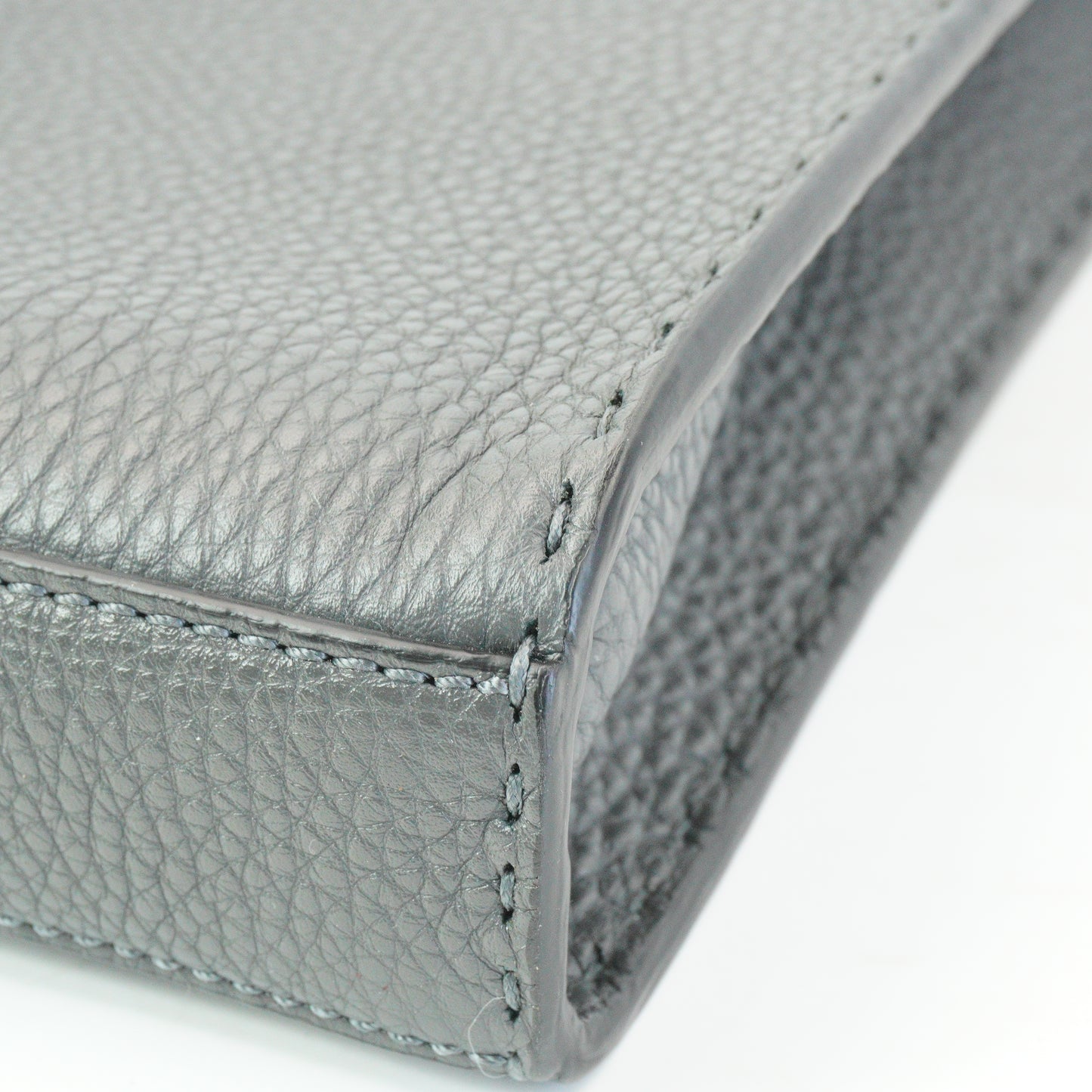 Fendi Peekabo gray Medium SHW