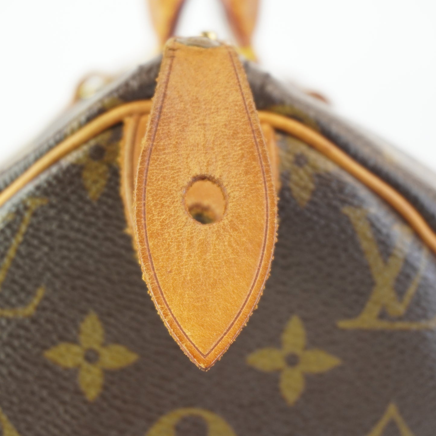 Louis Vuitton	Speedy 30