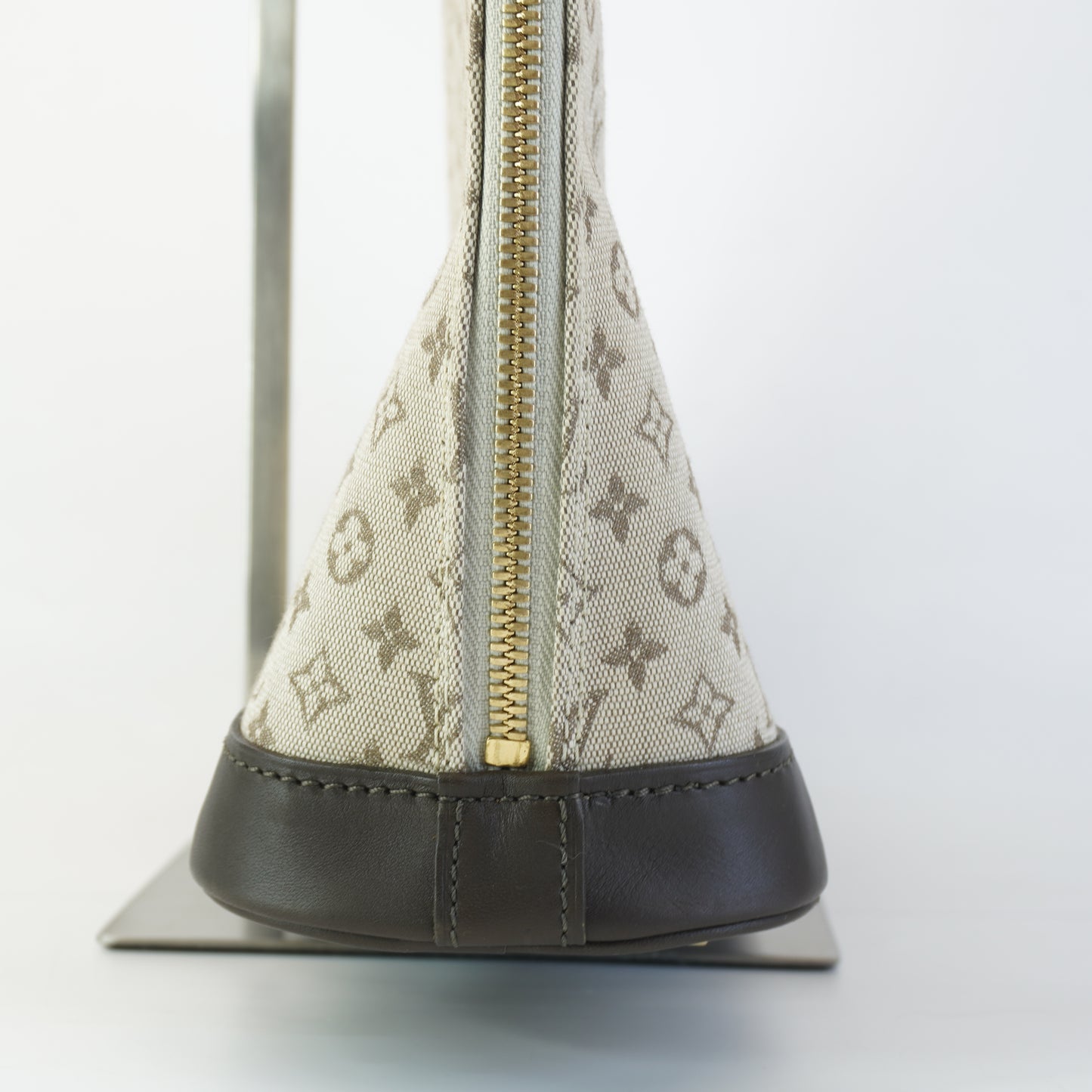 Louis Vuitton	Minilin