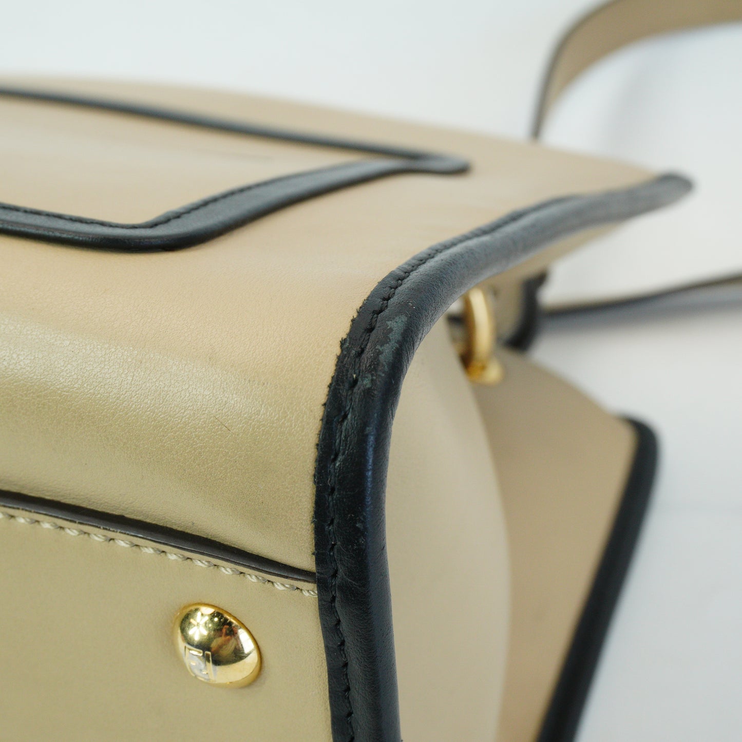 Fendi Runaway Tote Beige GHW Medium