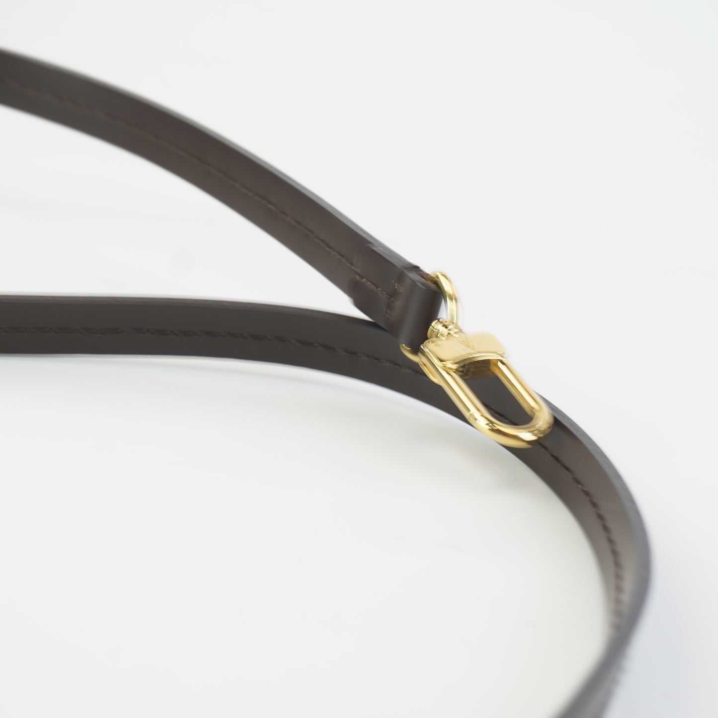 Louis Vuitton	Favorite DE MM