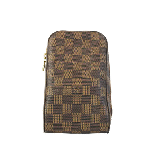 Louis Vuitton	Geronimos Belt Bag