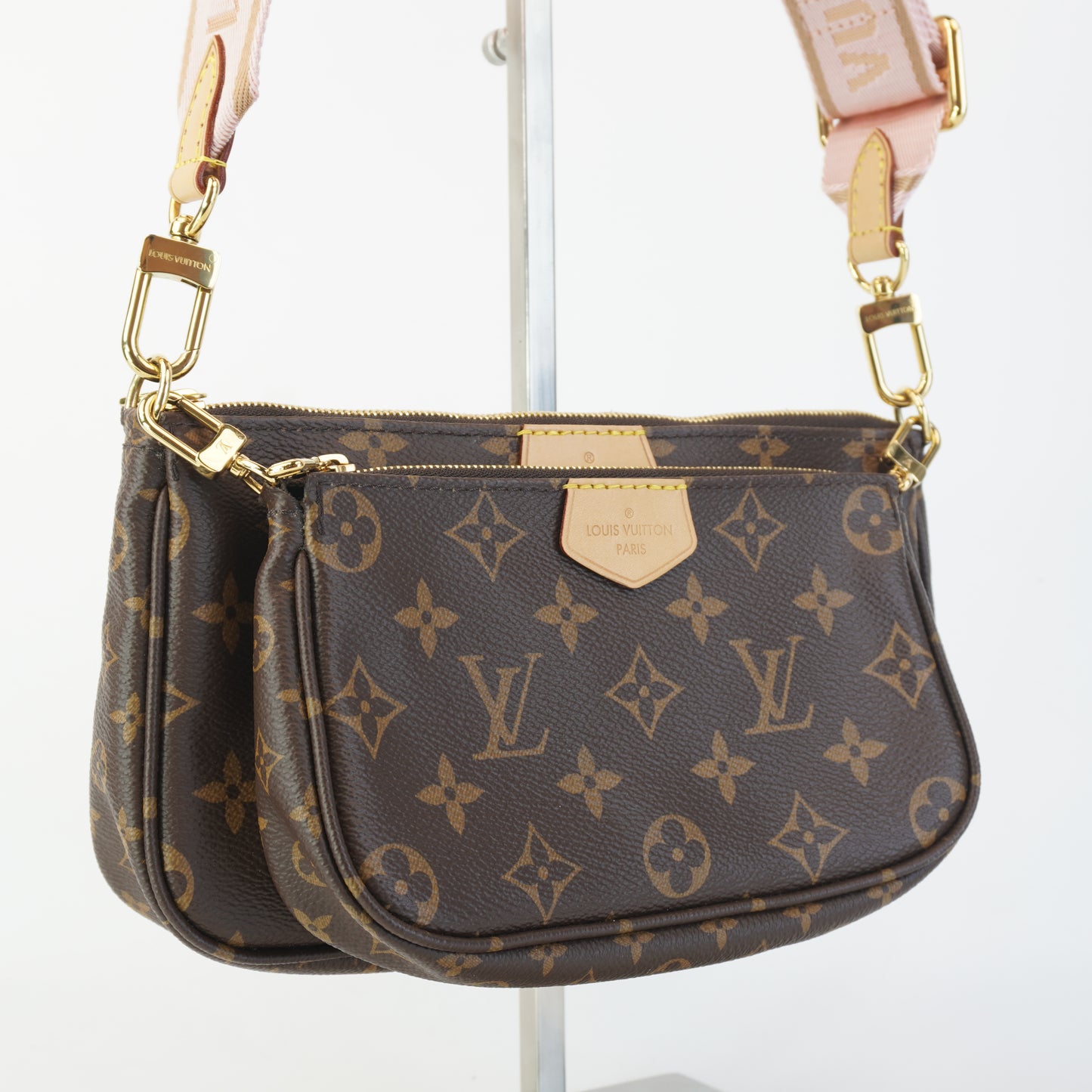 Louis Vuitton	Multi Pochette Accessories