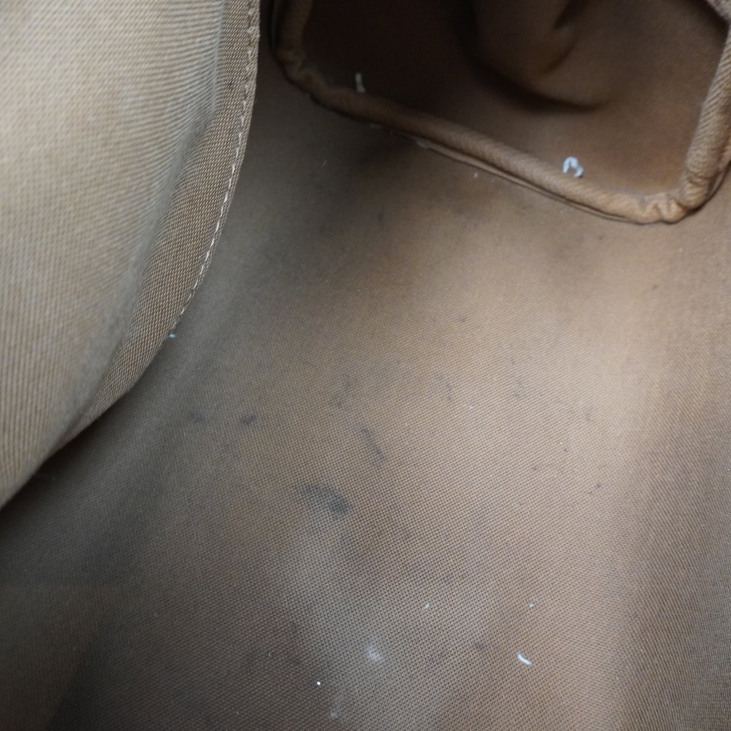 Louis Vuitton Montorgueil PM