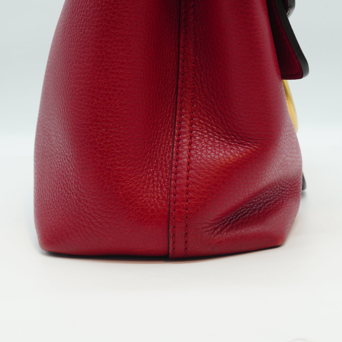 Gucci GG Marmont Red shoulder bag Medium GHW