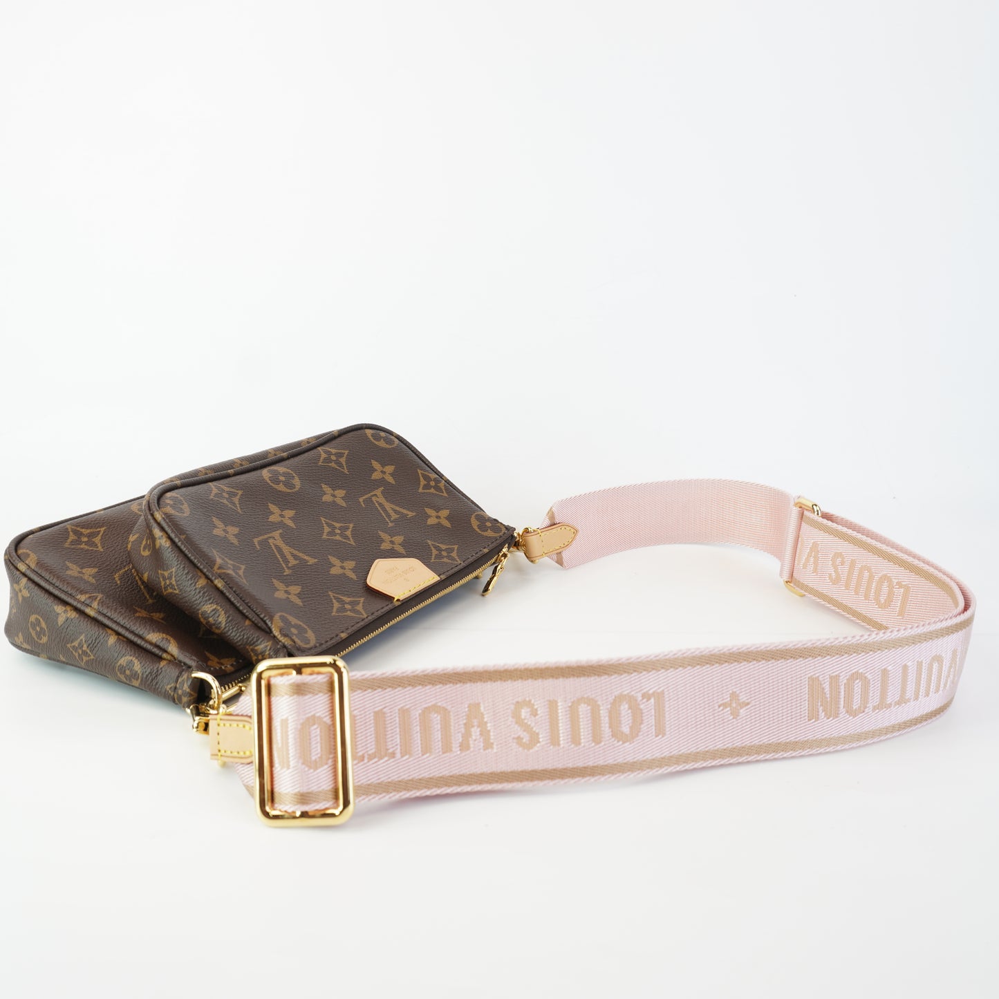 Louis Vuitton	Multi Pochette Accessories