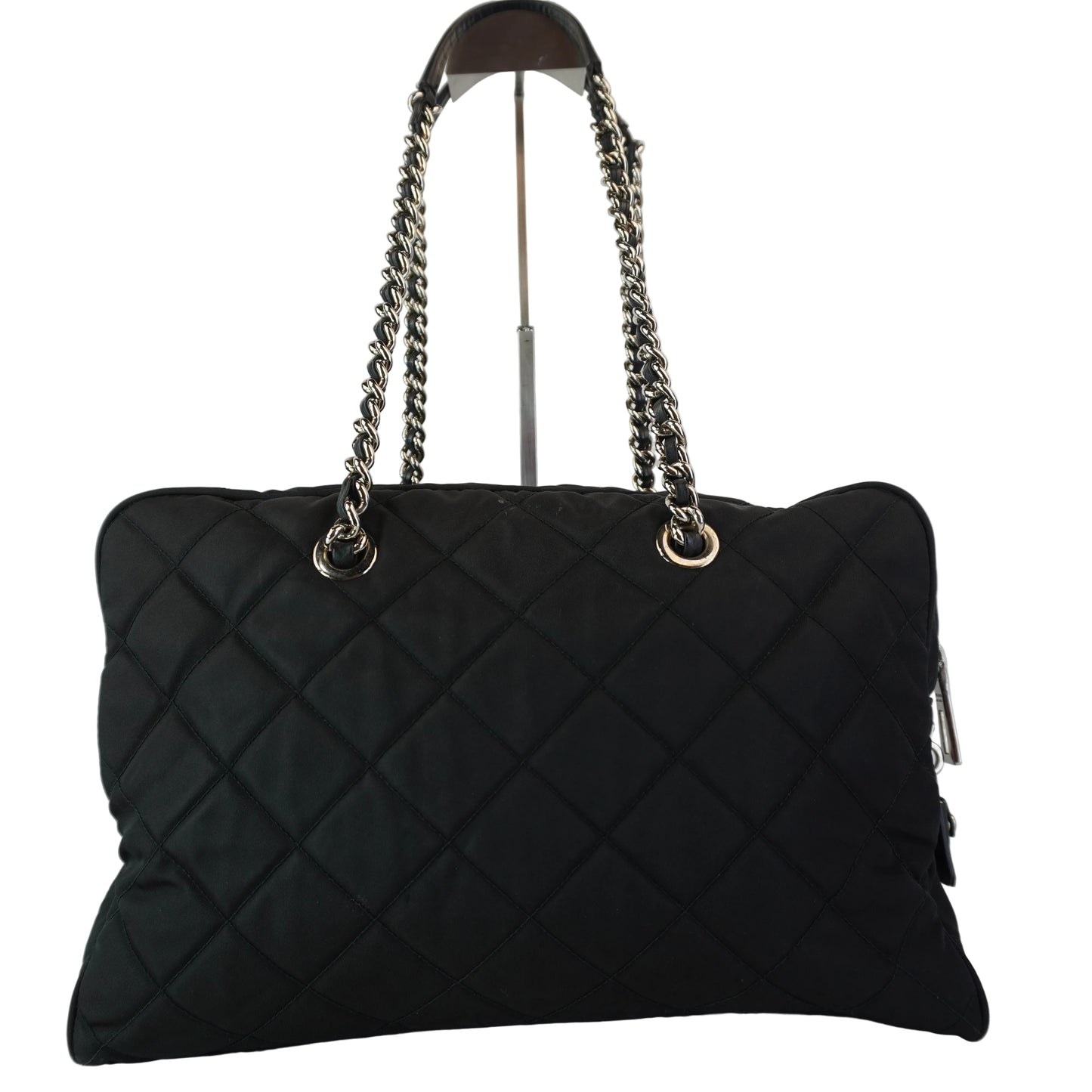 Prada QUIRLTED TESSUTO NYLON CHAIN TOTE