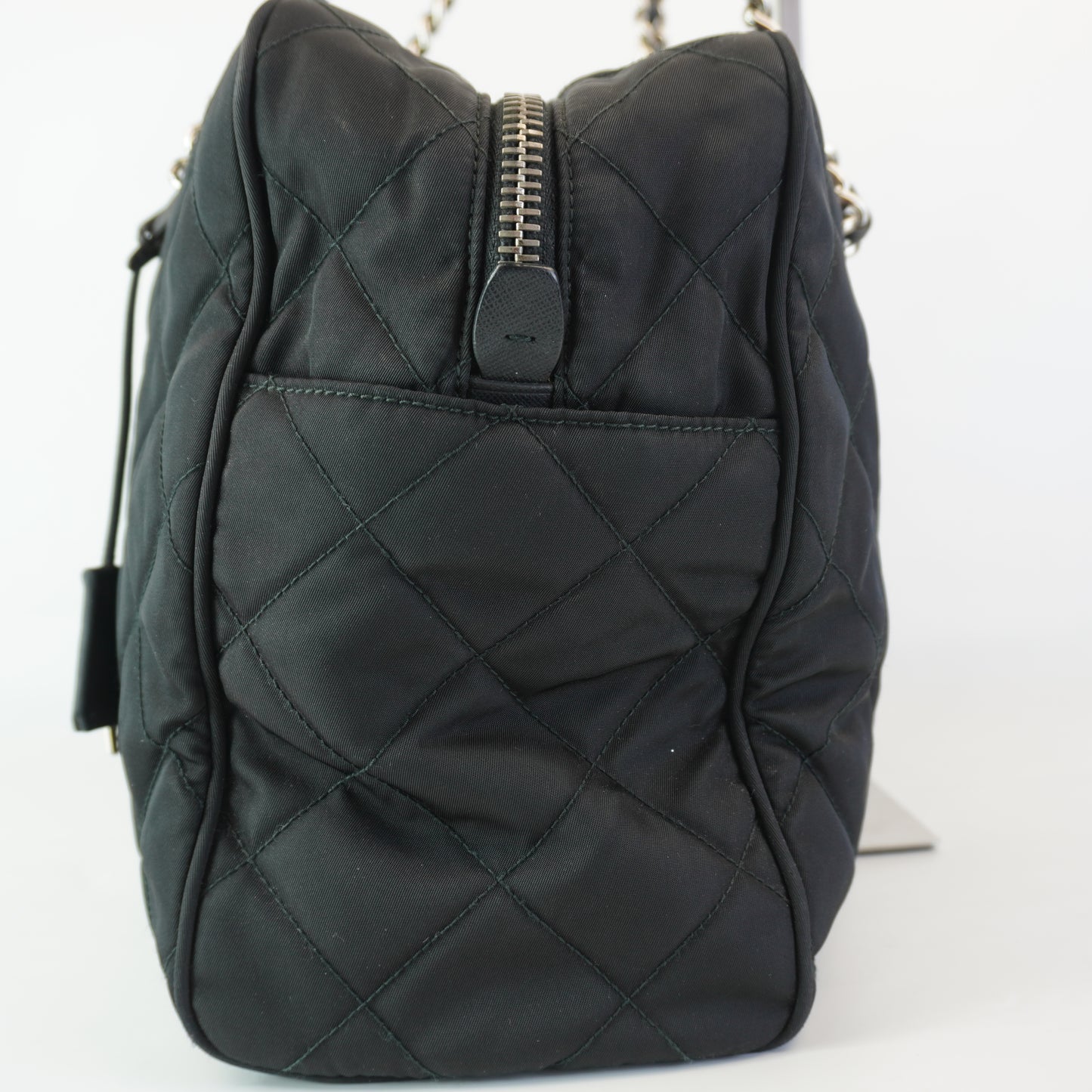 Prada QUIRLTED TESSUTO NYLON CHAIN TOTE