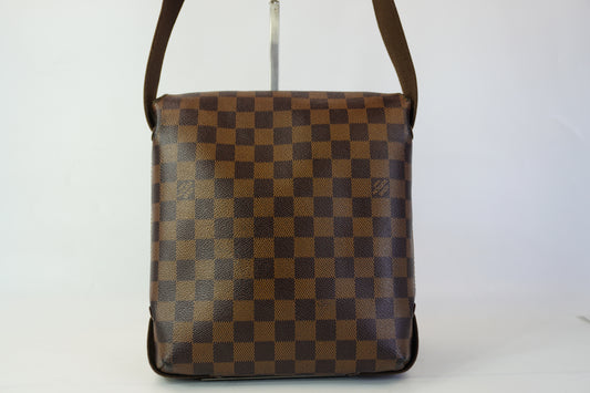Louis Vuitton	Damier Brooklyn PM Messenger Bag