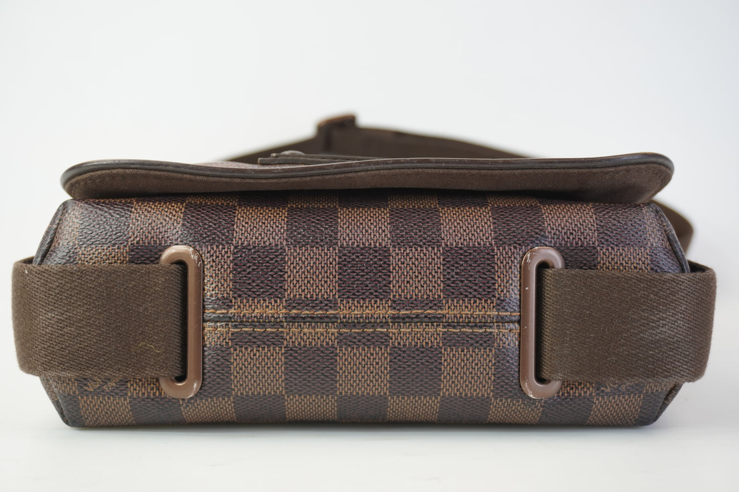 Louis Vuitton	Damier Brooklyn PM Messenger Bag
