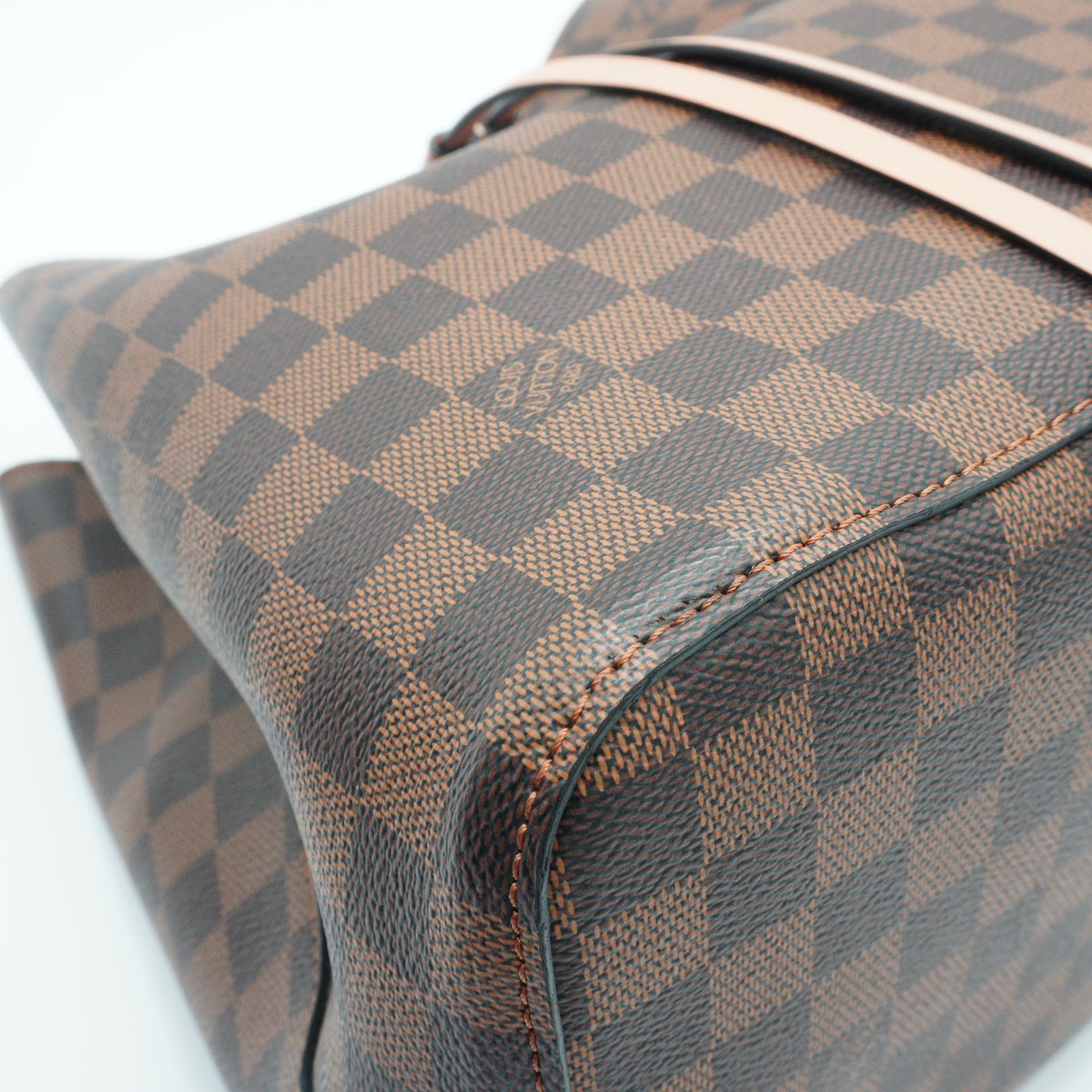 Louis Vuitton	NeoNeo MM Bag GHW
