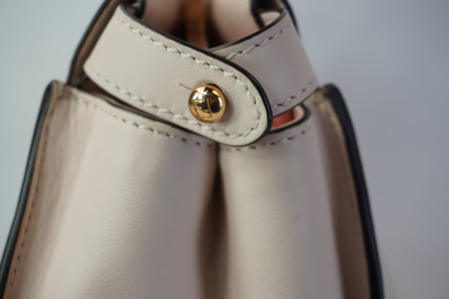 Fendi Peekaboo Top Handle GHW Medium