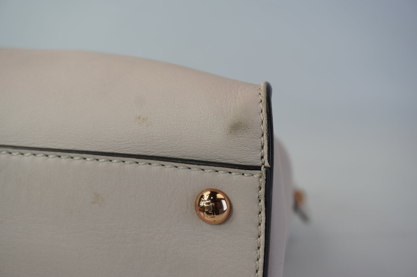 Fendi Peekaboo Top Handle GHW Medium