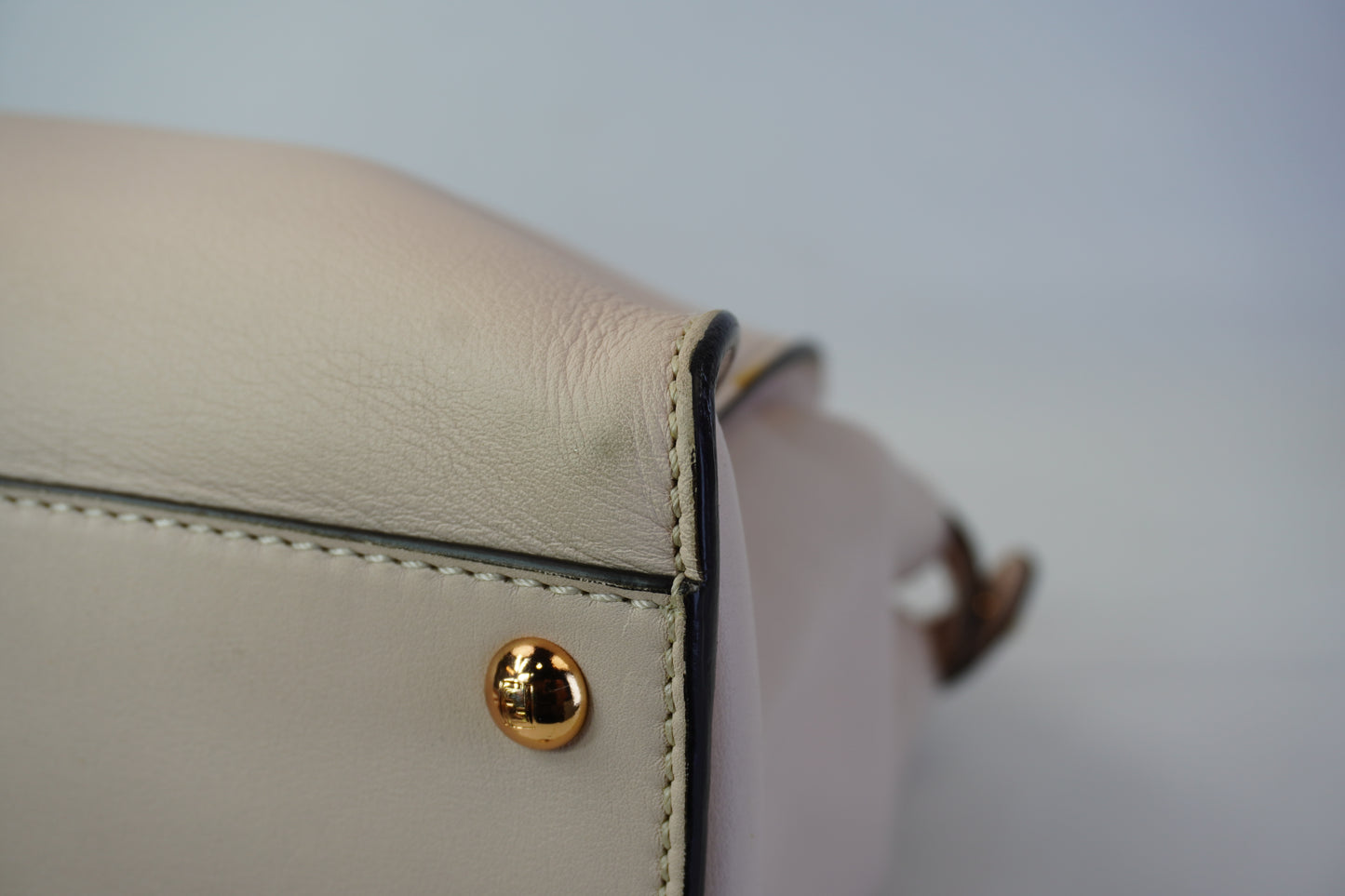 Fendi Peekaboo Top Handle GHW Medium