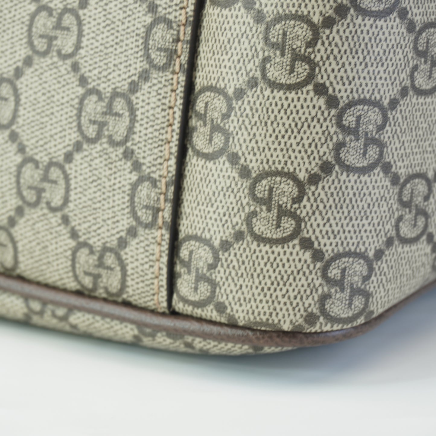 Gucci Ophidia Messenger Bag