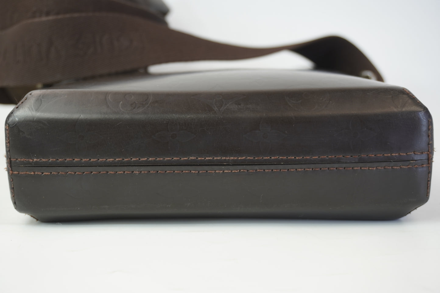 Louis Vuitton	Glace Bobby Messenger Bag Monogram SHW Small