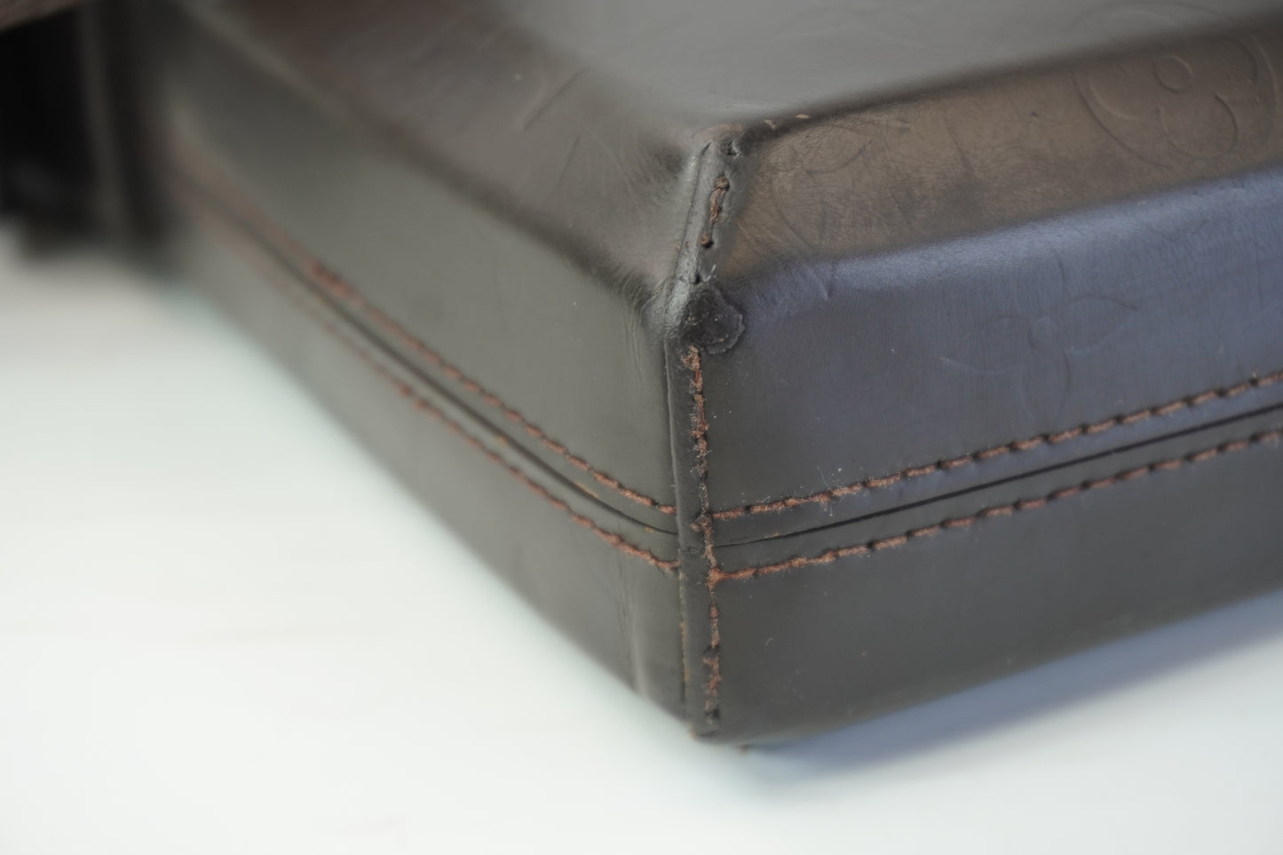 Louis Vuitton	Glace Bobby Messenger Bag Monogram SHW Small