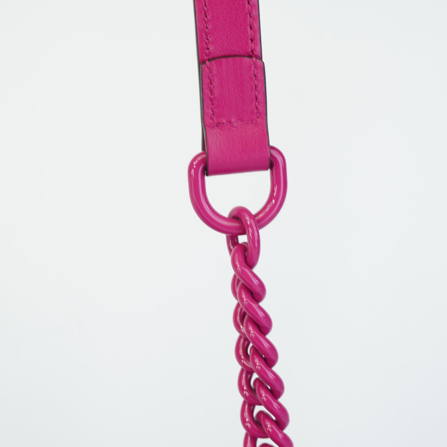 Gucci GG Marmont Camera Bag Pink