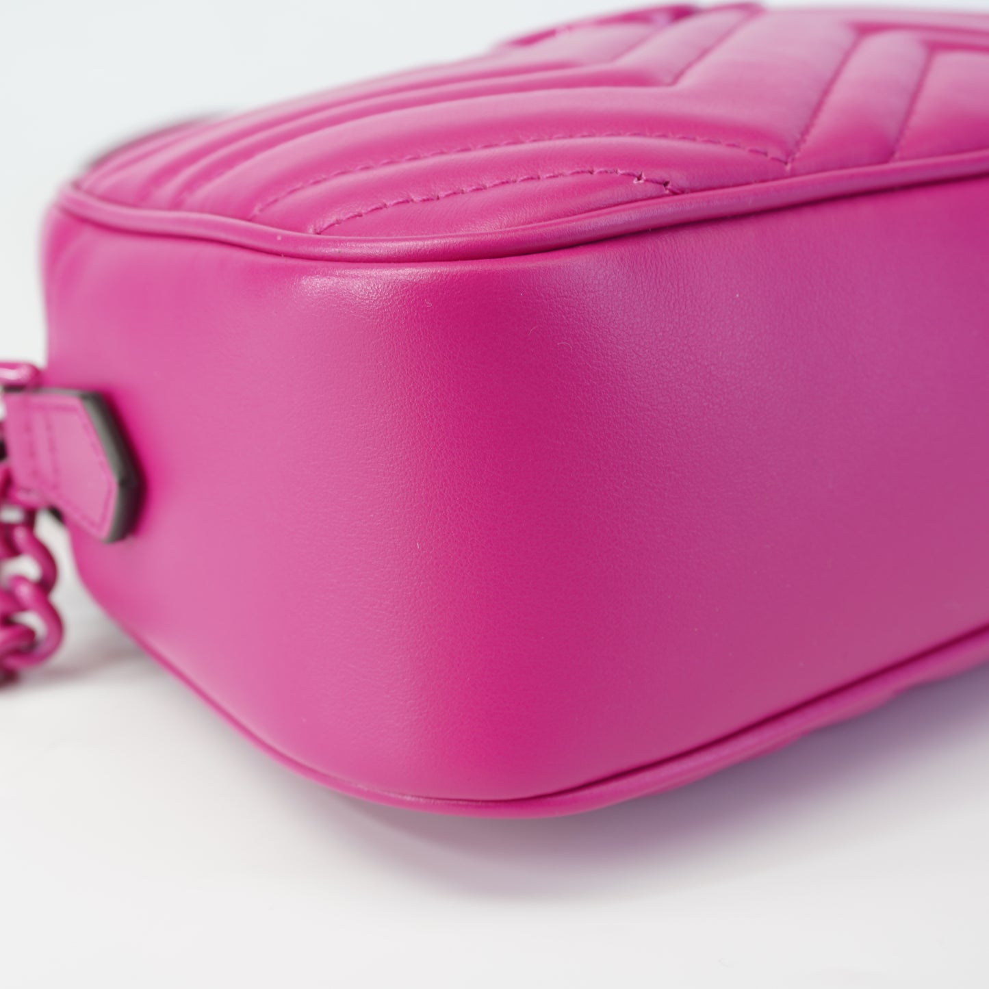 Gucci GG Marmont Camera Bag Pink