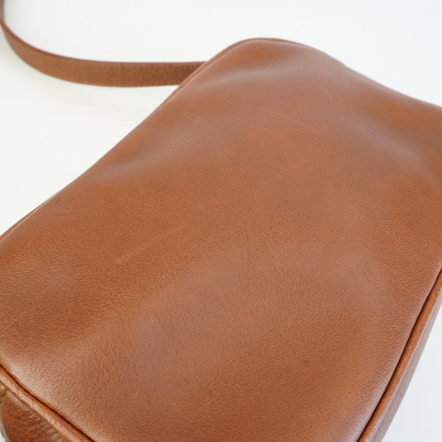 Burberry	Camera Bag Brown Small GHW