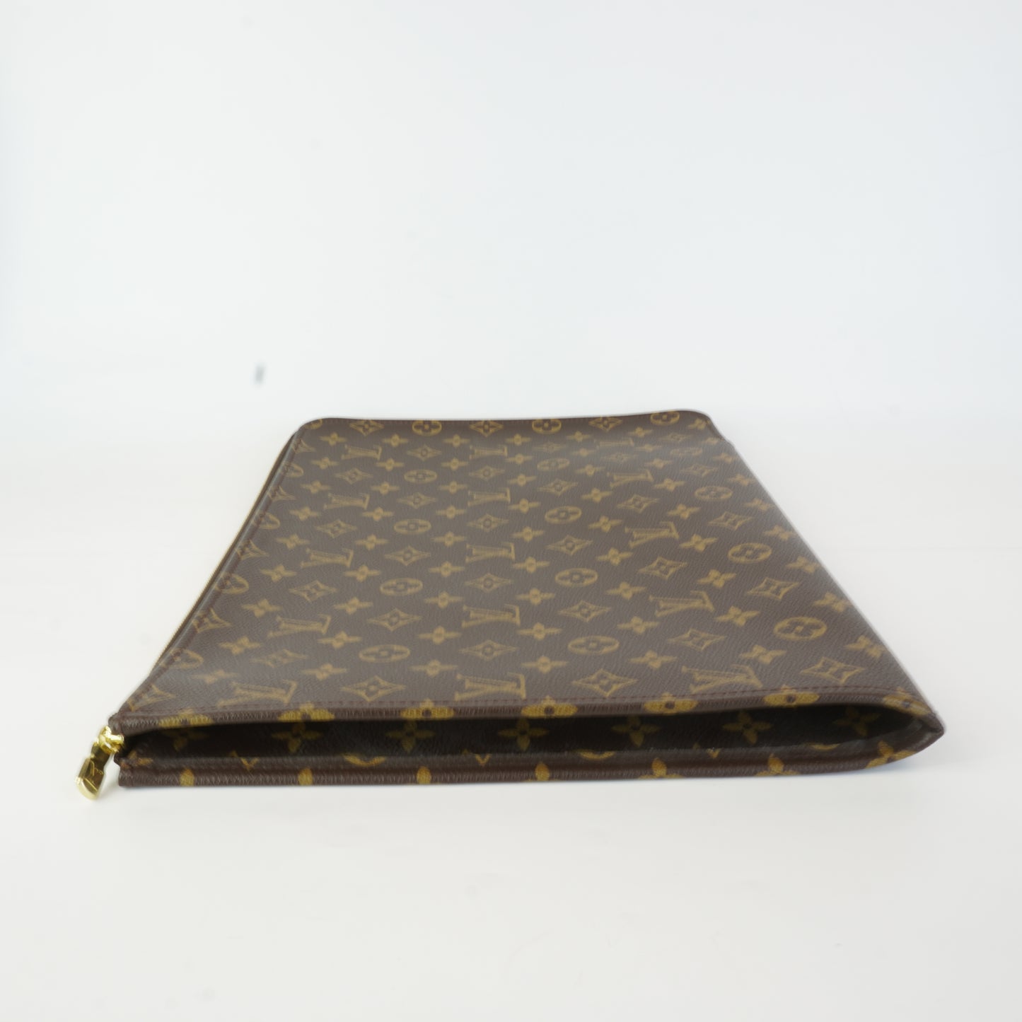 Louis vuitton	Poche Documents