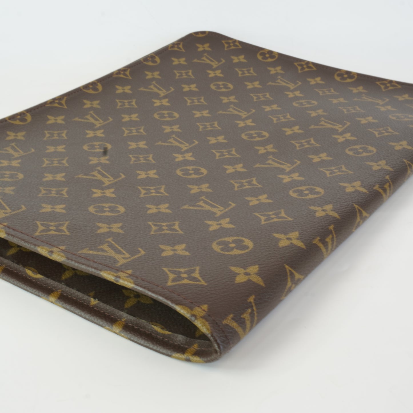 Louis vuitton	Poche Documents