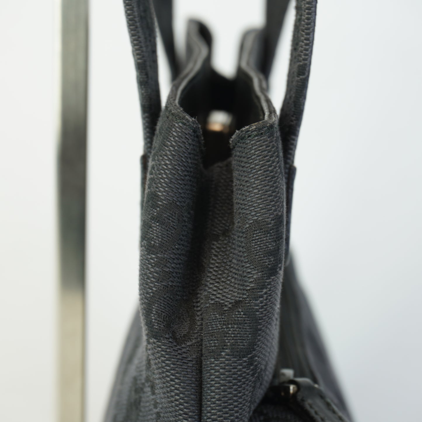 Gucci GG Canvas Tote Black