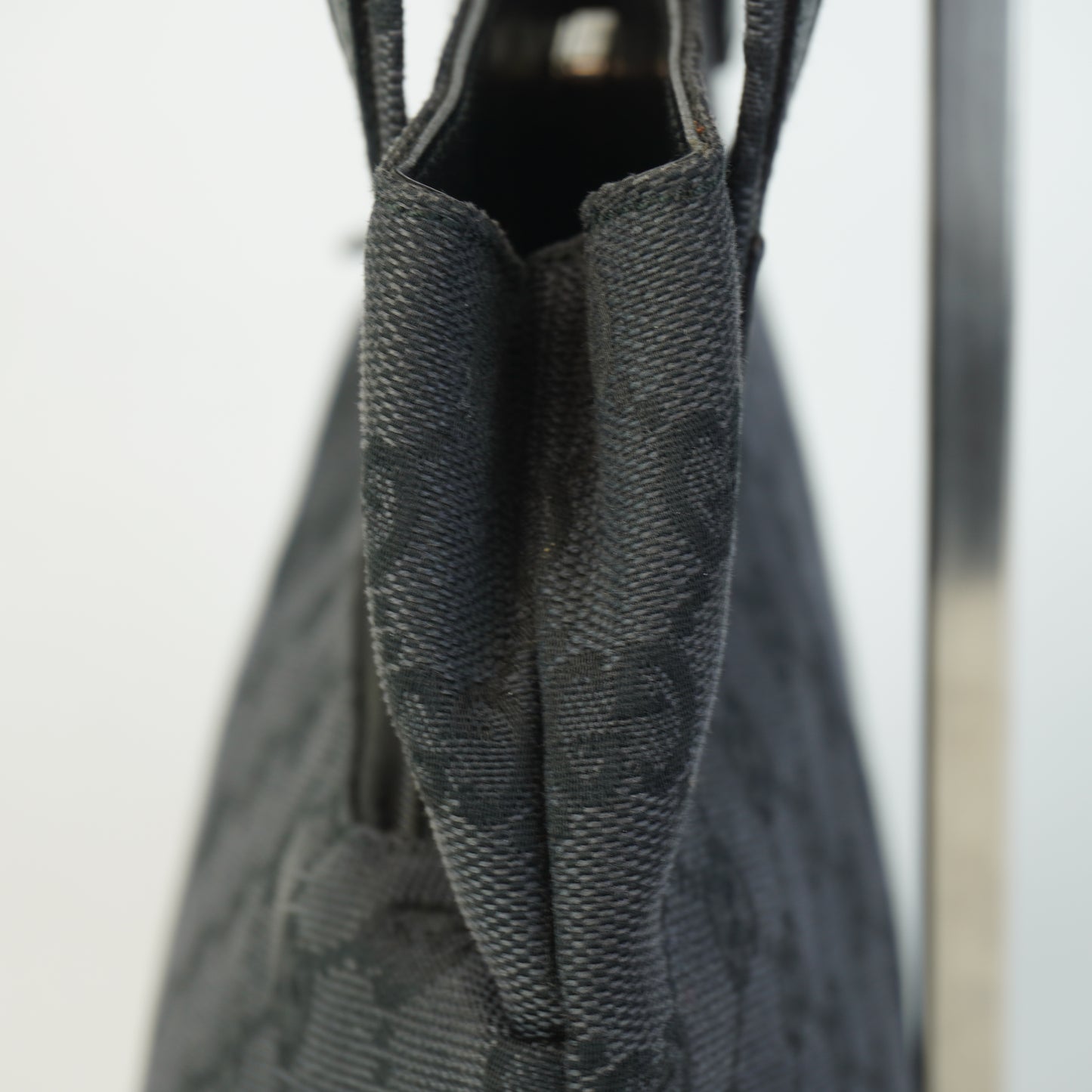 Gucci GG Canvas Tote Black
