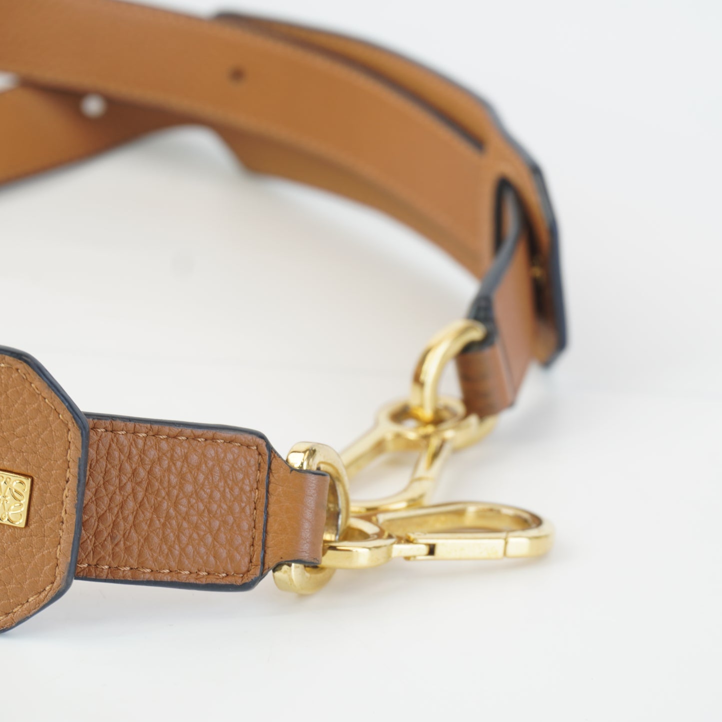 Loewe Puzzle Brown Medium