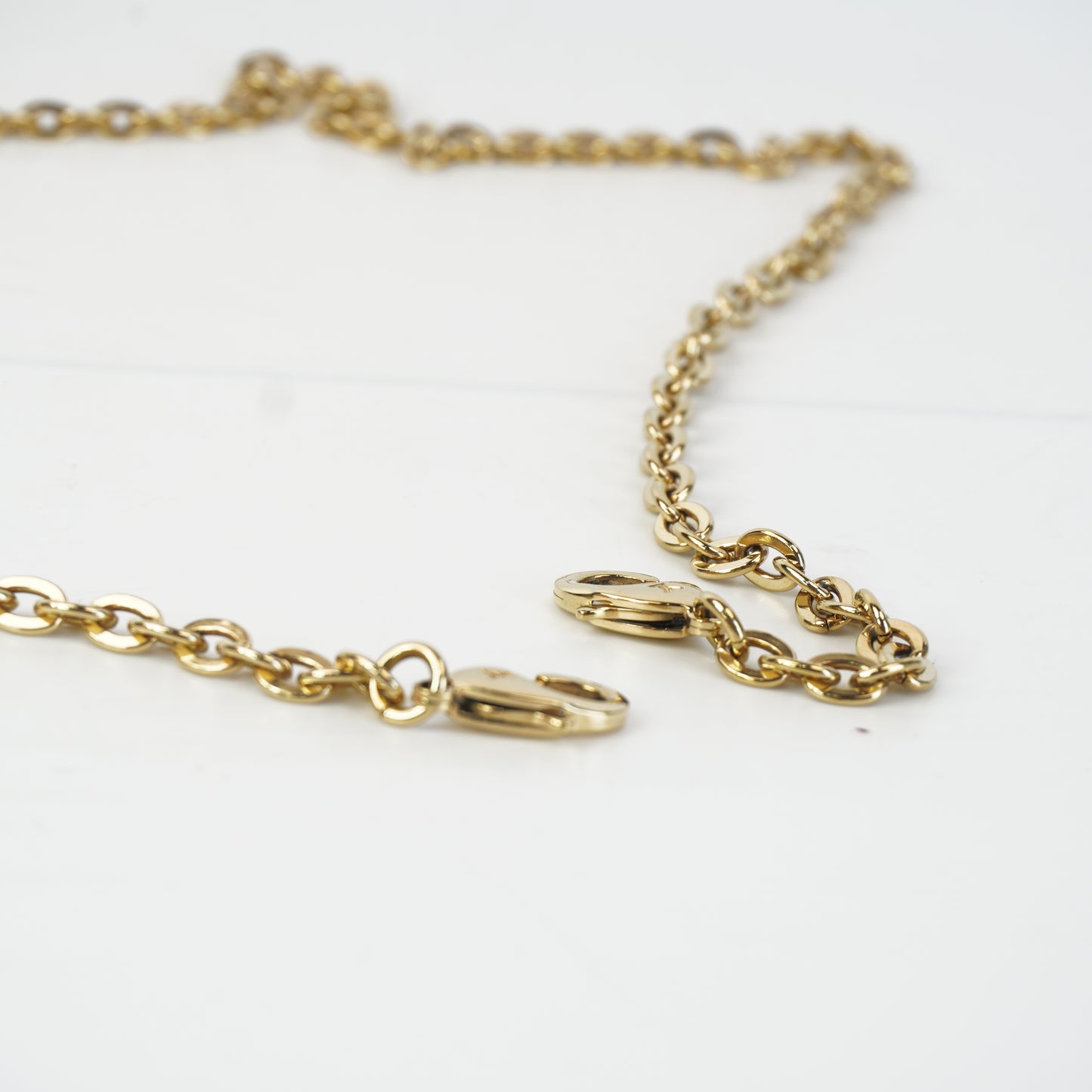 Louis Vuitton	Flore Chain Mono Canvas