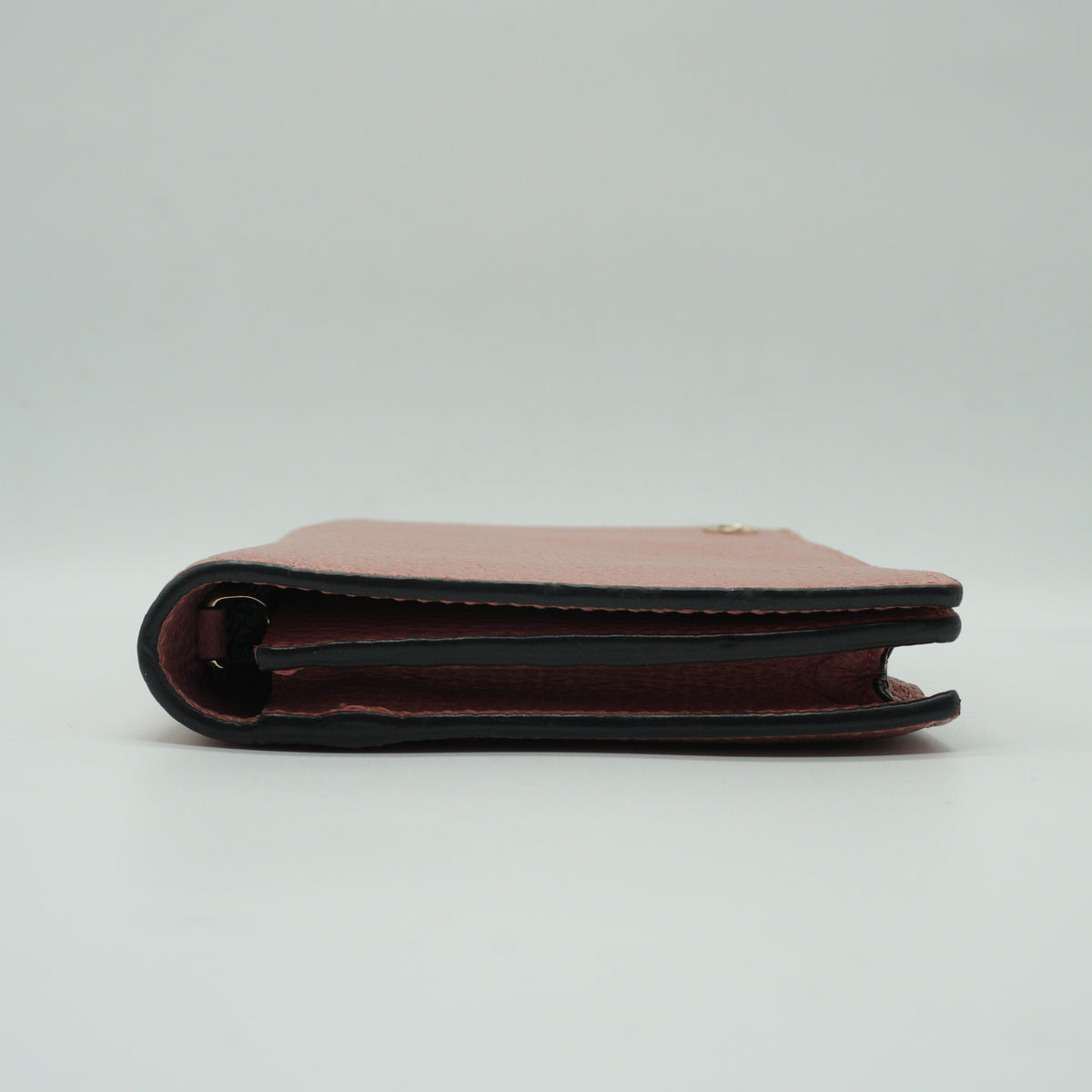 Gucci	Betty Wallet On Chain Small Pink SHW
