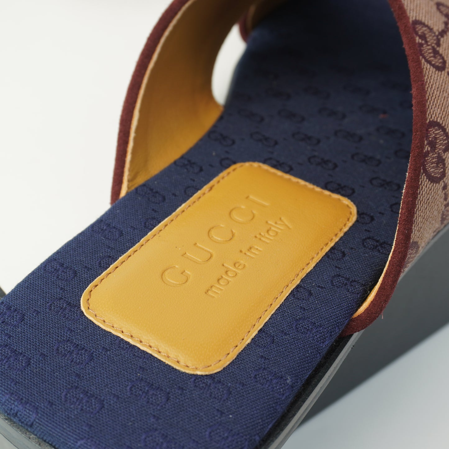 Gucci GG Canvas Criss Cross Slides size 37.5