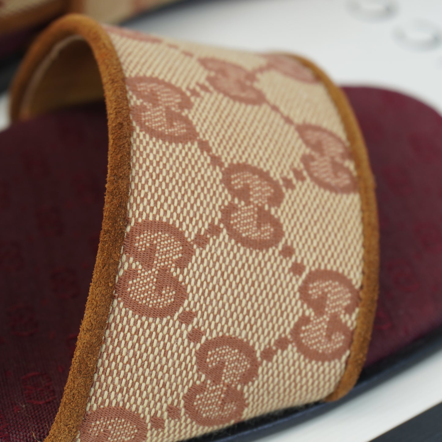 Gucci GG Supreme Canvas Sandals size 37.5