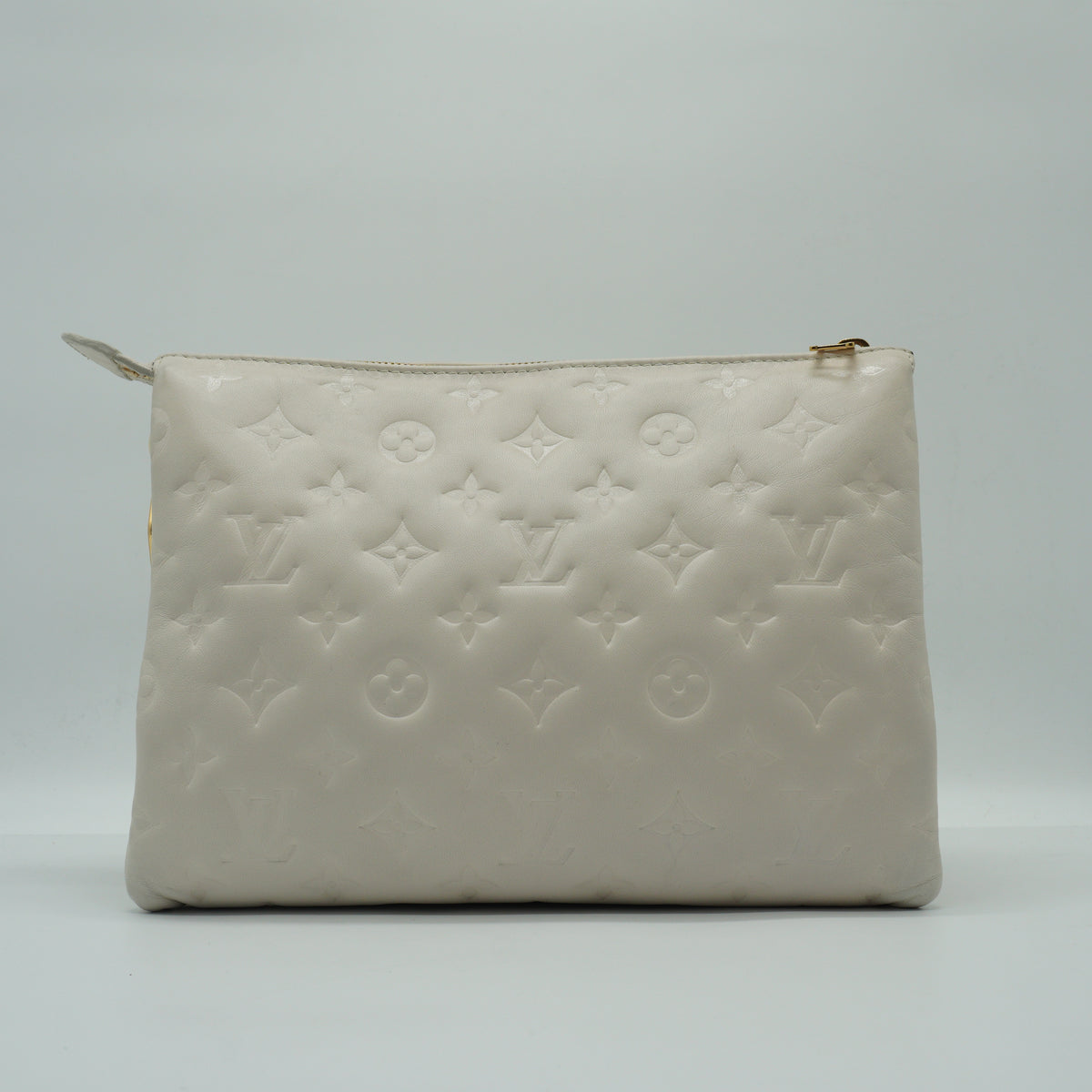 Louis Vuitton	Coussin PM Puffy Lambskin White Medium GHW