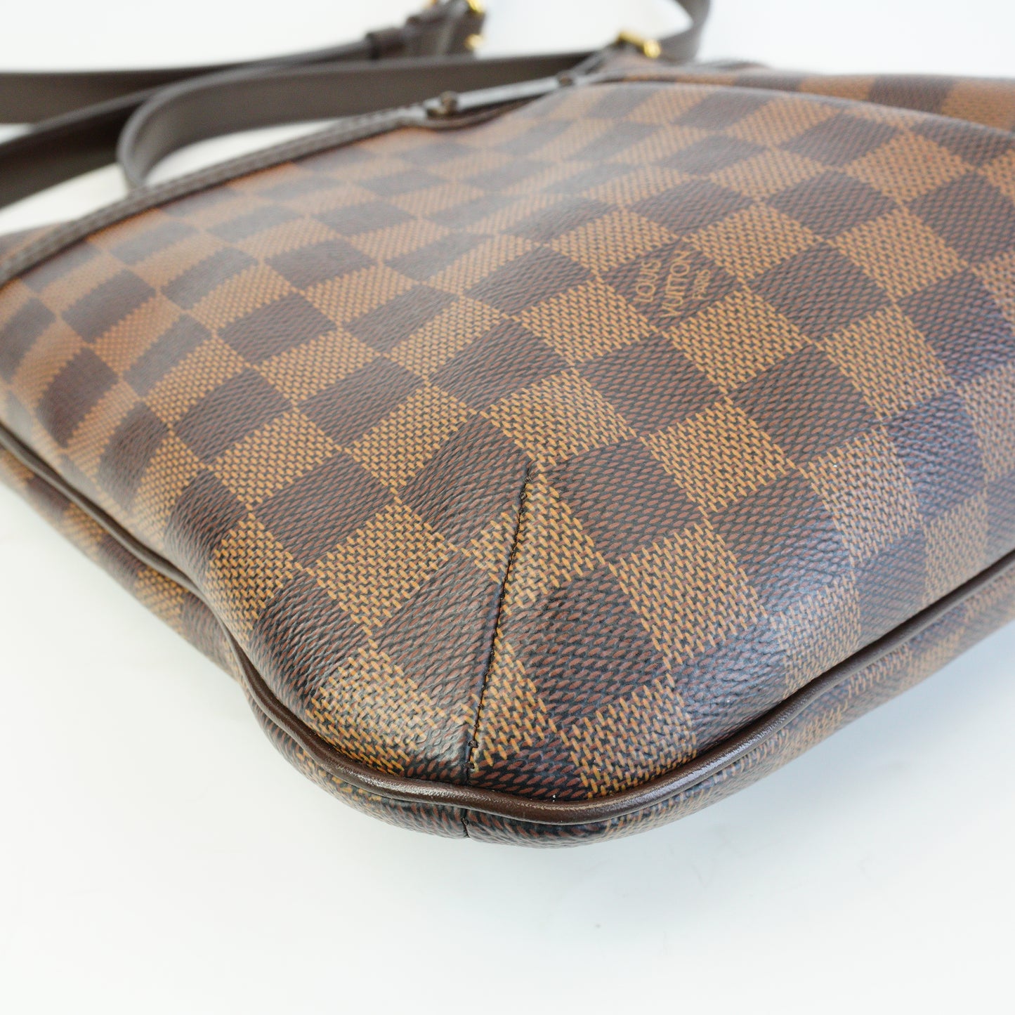 Louis Vuitton	Damier Ebene Bloomsbury PM Crossbody Meduim GHW