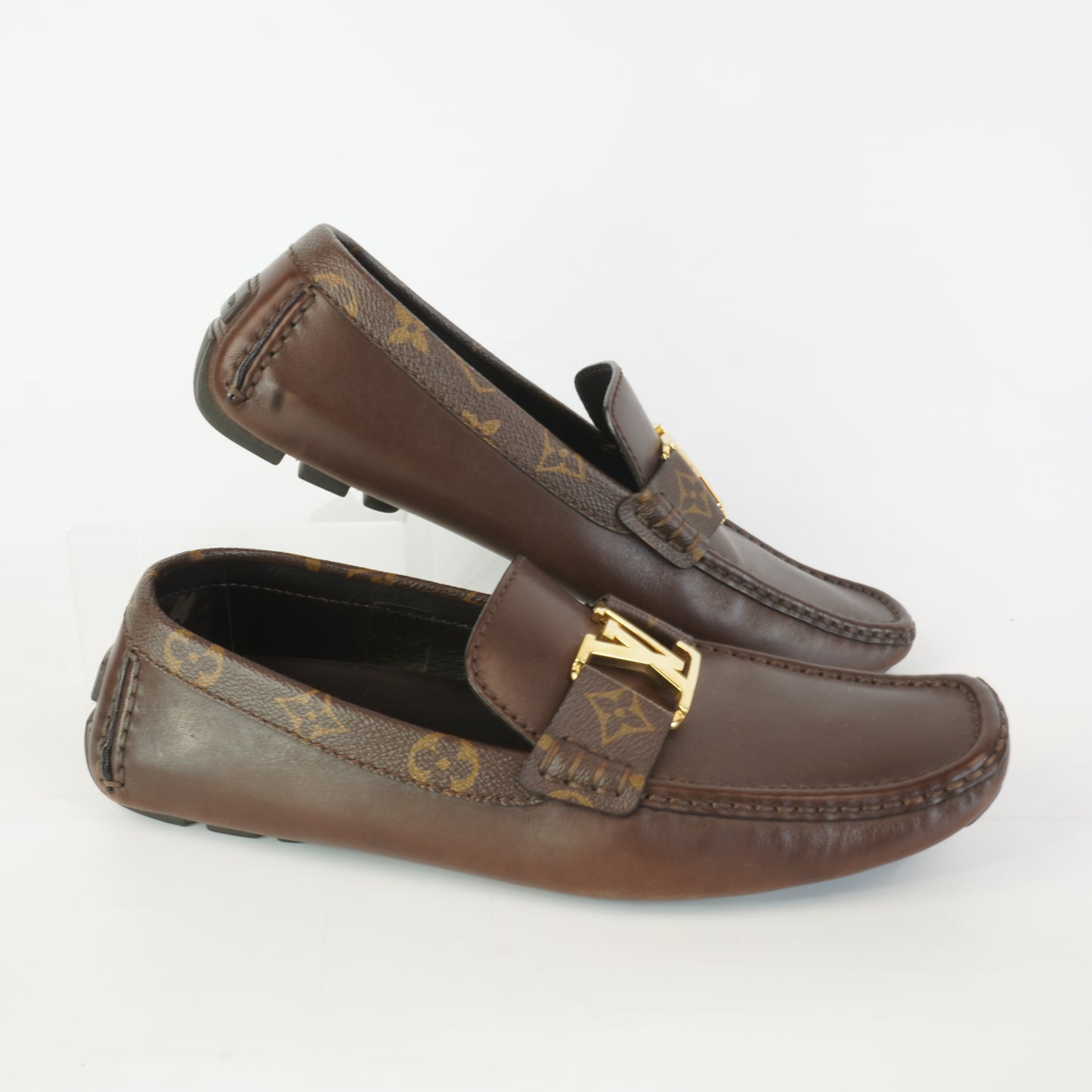 Louis Vuitton	Loafers
