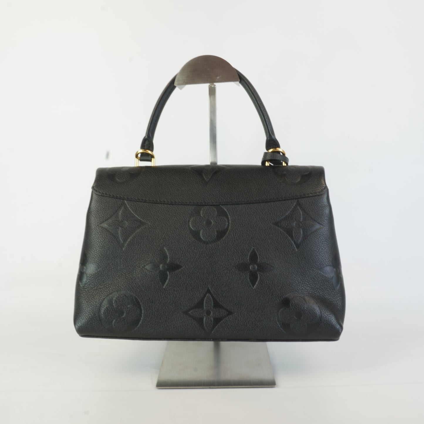 Louis Vuitton	Madeleine MM