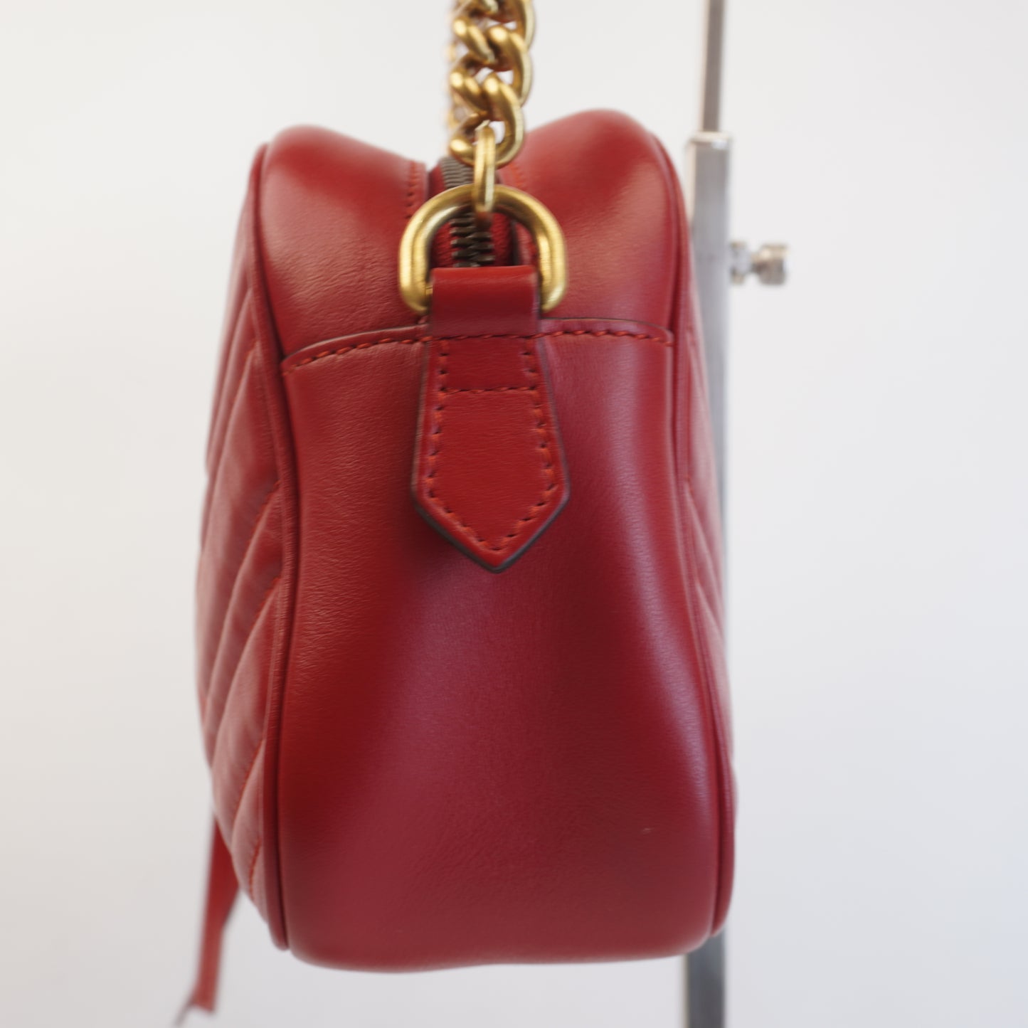 Gucci GG Marmont Matelasse Small Camera Bag Red