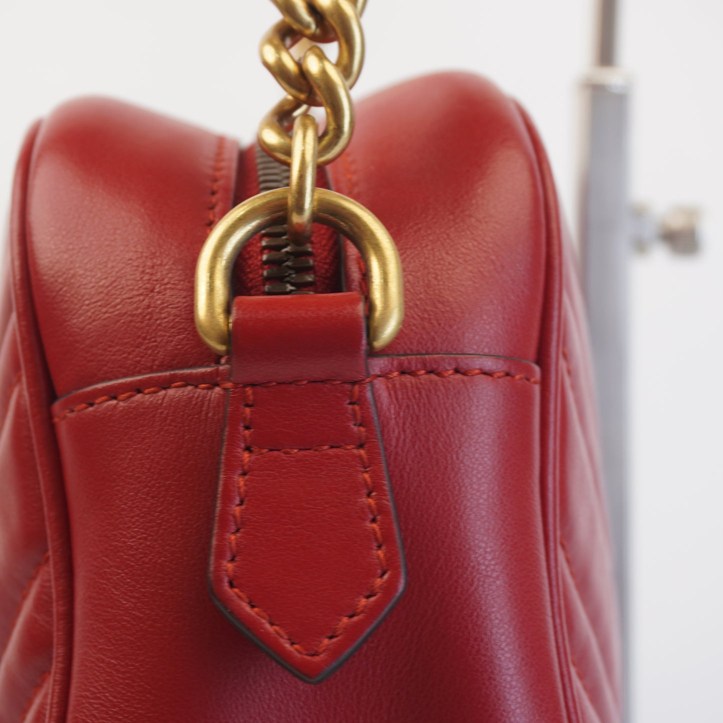 Gucci GG Marmont Matelasse Small Camera Bag Red